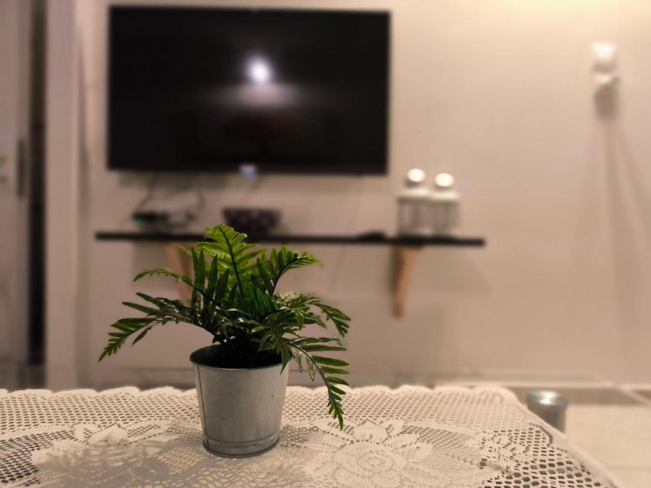 The-Home-Away-From-Home Eilat Ngoại thất bức ảnh