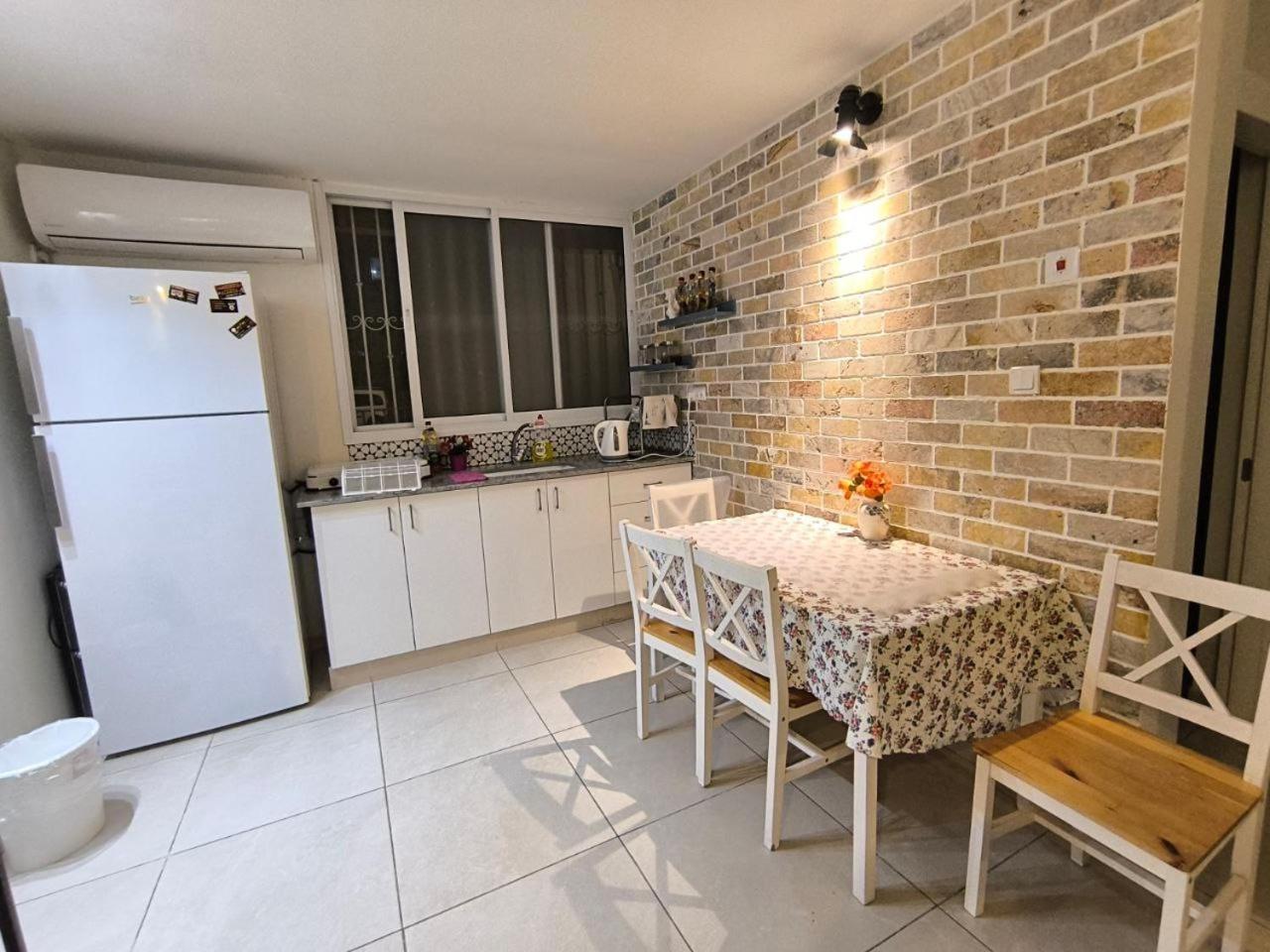 The-Home-Away-From-Home Eilat Ngoại thất bức ảnh
